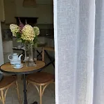 Alojamento de Acomodação e Pequeno-almoço Da Tony 3*