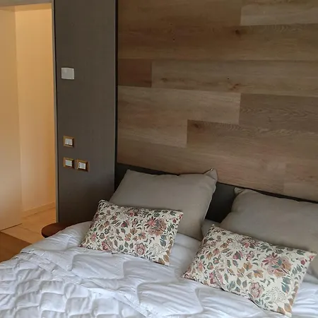 Bed & Breakfast Da Tony Tarzo